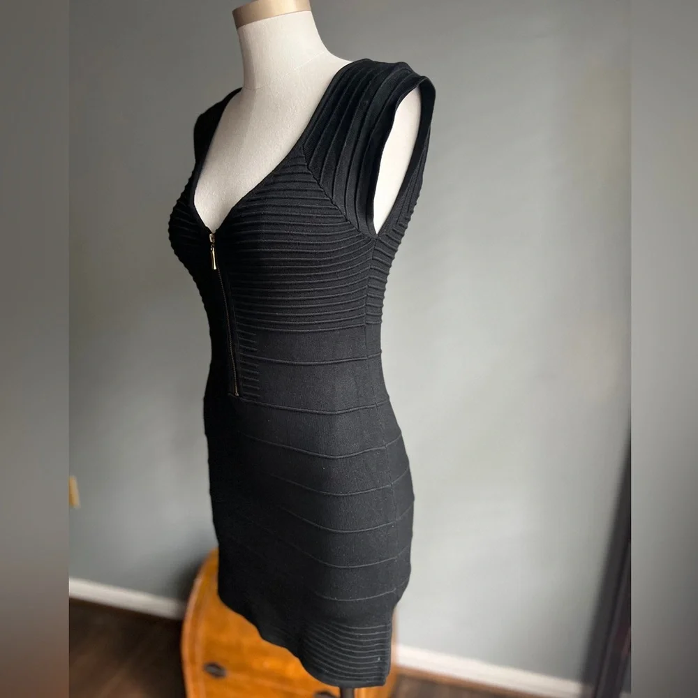 Twenty One Black body Con Super Stretch Zipper Dress Size Medium - Picture 3 of 7